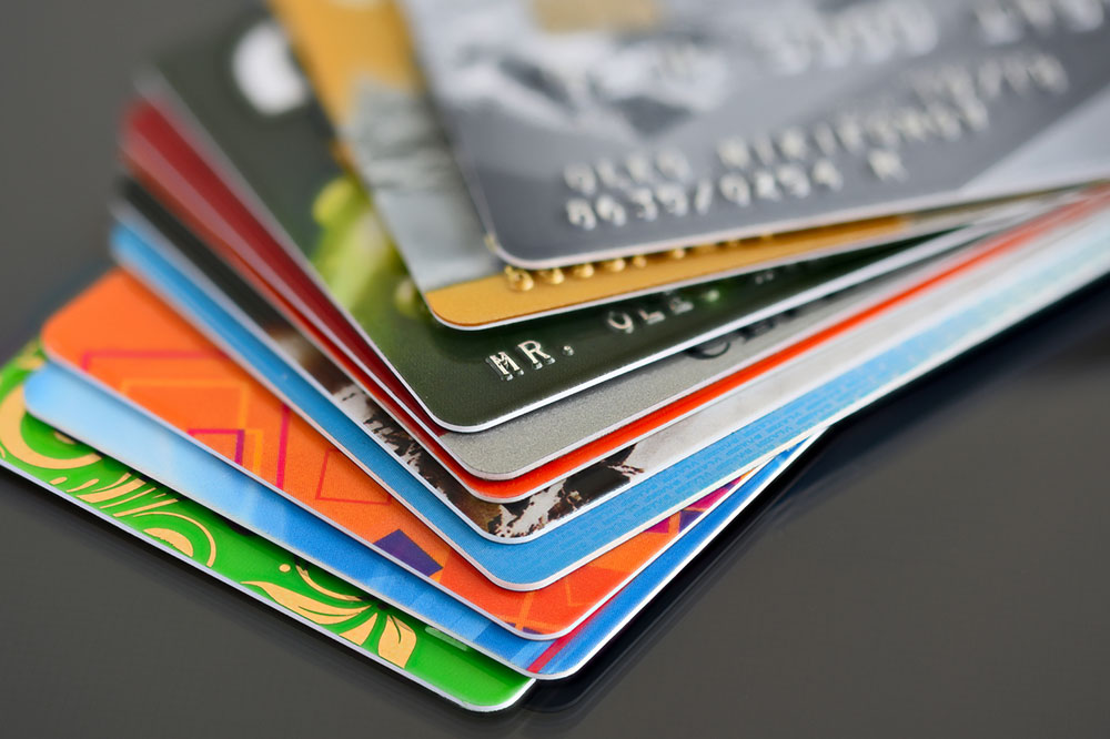 Top 4 Points Earning Credit Cards