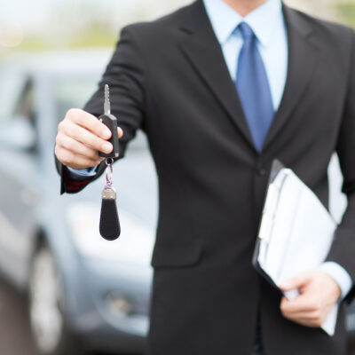 The Benefits of Leasing vs Buying a Vehicle