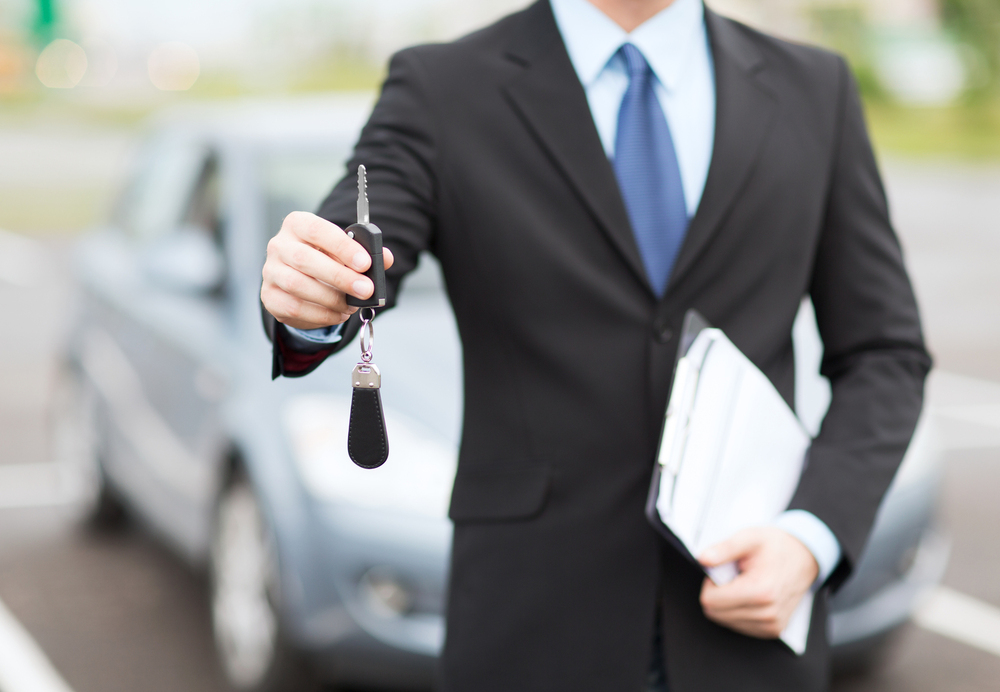 The Benefits of Leasing vs Buying a Vehicle